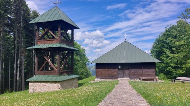 Crkva svetog velikomučenika Georgija Orovička planina Ljubovija