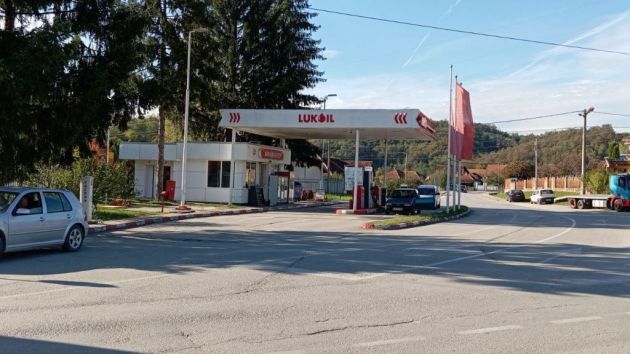 Benzinska pumpa Lukoil Guča